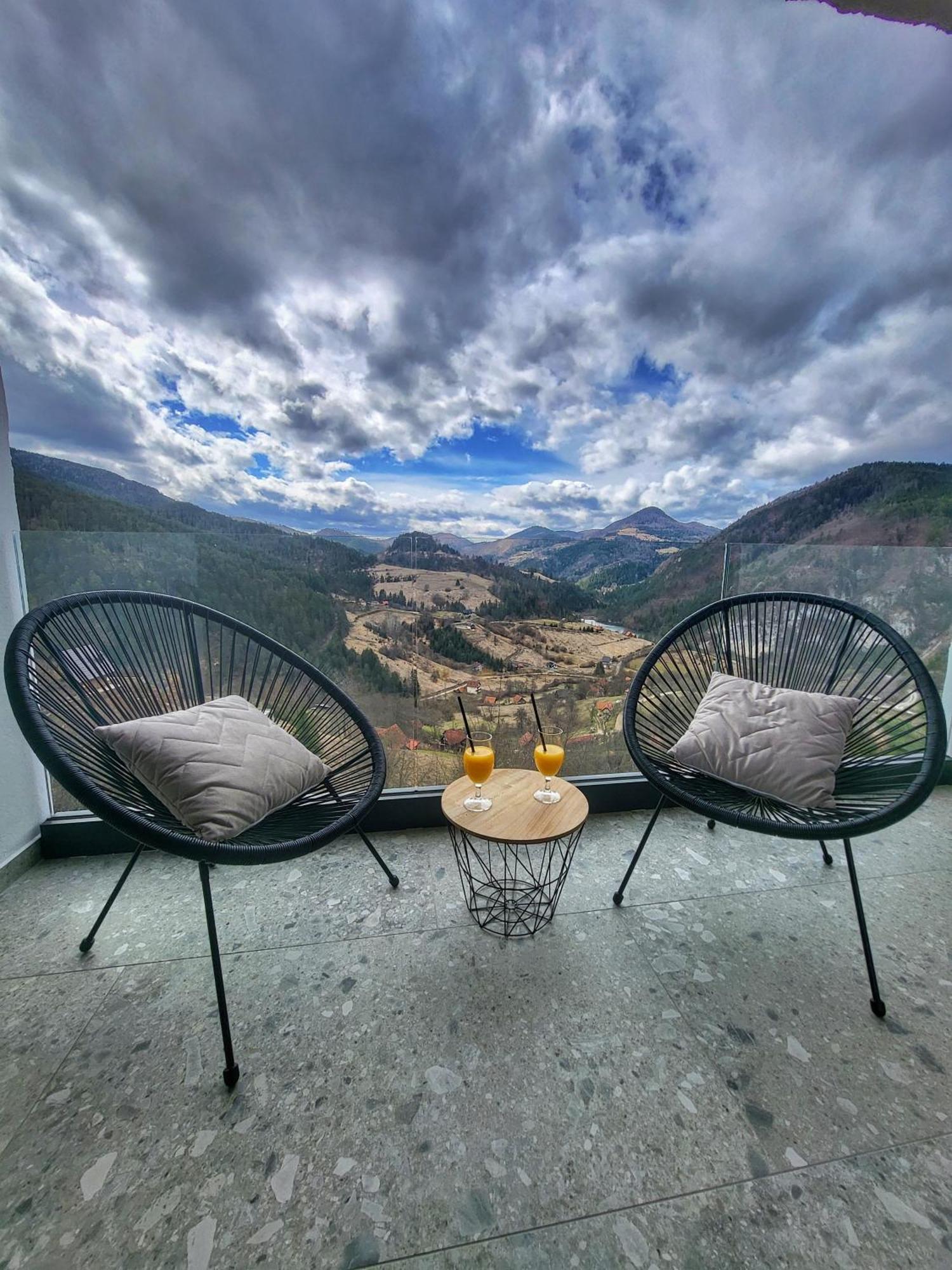 Apartmani Tarsko Jezero Zaovine Exteriér fotografie