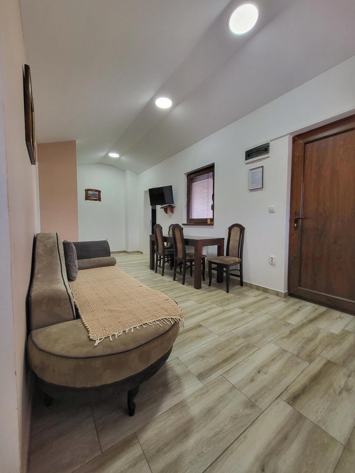 Apartmani Tarsko Jezero Zaovine Exteriér fotografie